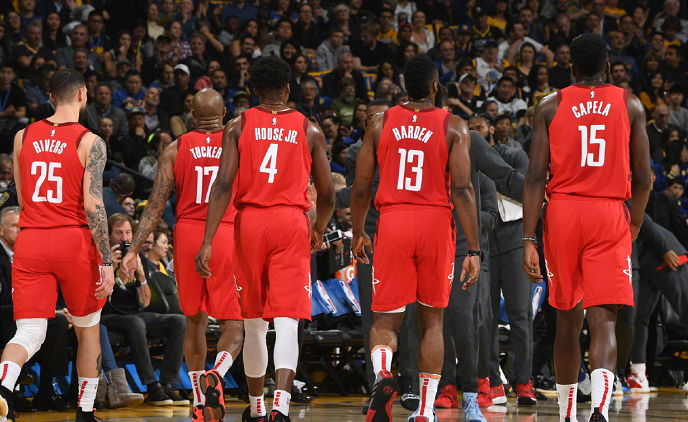  福克斯关键罚球准绝杀，国王加时险胜勇士保留希望